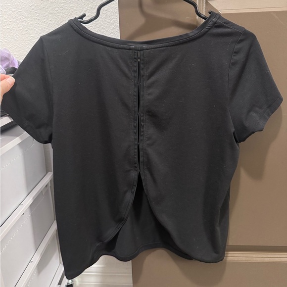 Athleta Open Back - Picture 2 of 3